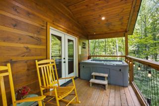 Bearly Behaving cabin - 3