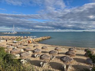 Emilia Romana Boutique - Quiet Modern Luxury Sunny Beach - 7