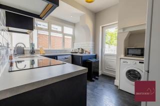 Ashford Three Bed House Parking - 4