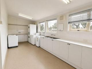 Box Hill Student Accommodation and Rooming House - 3