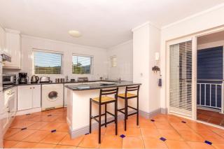 Quays Waterside Apartment - 3
