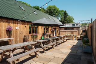 Peak Lodge - 9