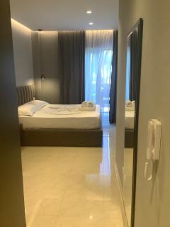 N10 Fishta Apartments - 0