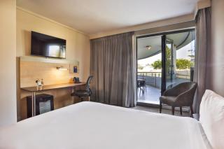 Holiday Inn Express Sandton-Woodmead by IHG - 1
