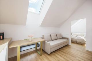 Green Apartment by KRAMM - 3