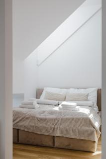 Green Apartment by KRAMM - 1