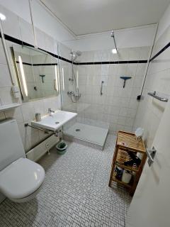 Petersen, Dirk und Jolanta App Nr 353 im "Haus Schleswig" - 6