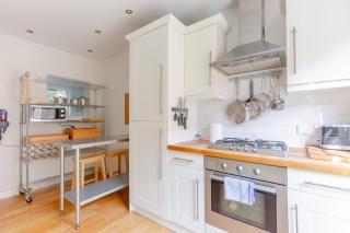 Historic 1BD Flat in the Heart of Shoreditch - 9