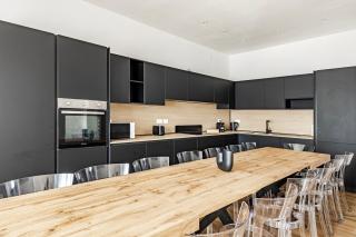 Villa with 5 Bedrooms and 5 Bathrooms Wi-Fi & Private Parking - P r a t u r e c c i Group - 0