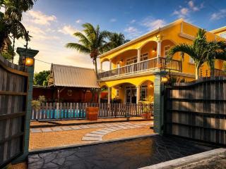 Lukshvilla private villa Le morne wind n kite surfers accomodation & car rental mauritius - La Gaulette - 8