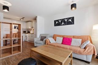 Modern 2 Bedroom Apartment in Homerton - London - 0