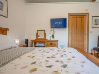 The Cottage - Ukc9711 - 1