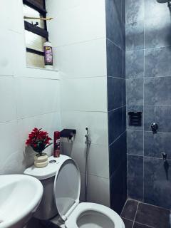 Kabbiz Kisumu Milimani CBD apartments 1&2 br - 5