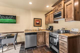 Copperbottom Inn 104 by Park City Lodging - 1