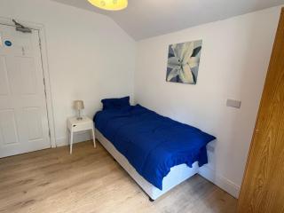 Comfortable Single Rooms Near Derby City Centre - 7