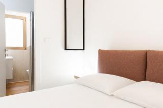 Roosevelt Apartment - 1