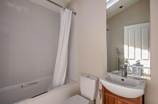 Host & Stay - 3 Summerfield Pastures - 1