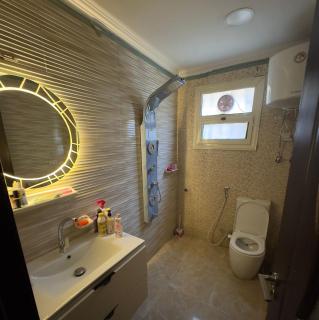 شقه فندقيه في قلب المهندسين بسعر مغري جدا - 3
