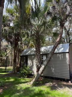 The Four Oaks Getaway - 2