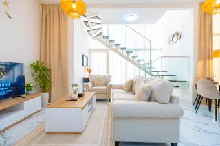 Luxury 2BR Apartment - Oasis 2 Masdar City - 2