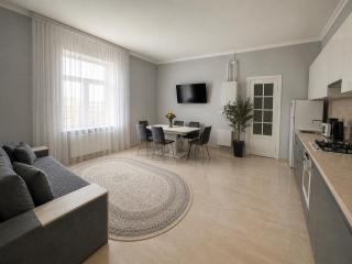 Elite Apartments near the University, Chernivtsi - 5