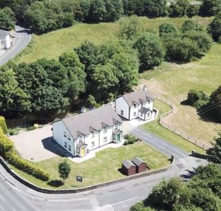 Riverbank Cottages - 0