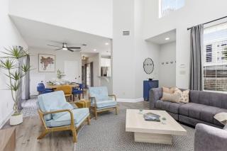 4BR Retreat Near DT Austin and ACL UT F1 Sxsw - 1