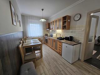 Zoli Apartmanok-Balcony Kölcsey 32 - 3
