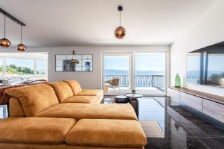 Modern luxury apt w balcony sea view and parking - 5
