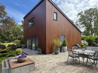 Property 525 - Galway - 2