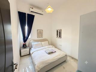 Bright Basic 1BR Apt Ideal for Long Term Stays - 1