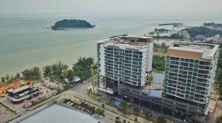 PD D'Wharf The Seabreeze Superior Queen Room Seaview Balcony - 6