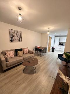 The Emerald Retreat Arena Court - 6