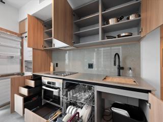 First 1612 Skyline 2BR Retreat Miami - 4