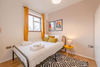 Central 3 Bedroom House With Garden - 8