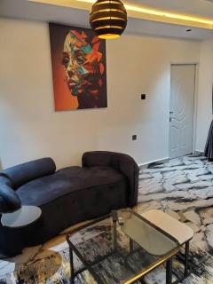 Jlo Smart Apartment - 6