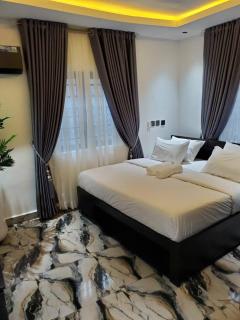 Jlo Smart Apartment - 1