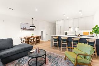 Greeley Bowl Escape - 3 Bedroom Townhome - Private Hot Tub - 7