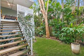 Chic Apt - Private Garden plus Big Balcony - 6