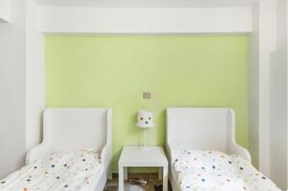 Luxury 2-Bath Family Apartment Metro 1 Minute - 9