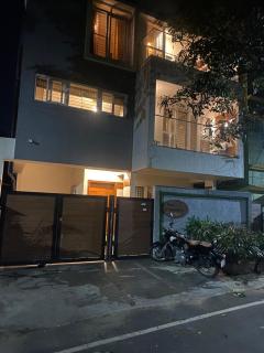 Modern Luxury Fully Furnished 4BHK at Vijayanagar - 6