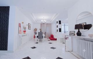 Londe du Lac - chic apartment with private suite prs aroprt et cliniques - 5