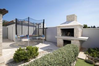 Ferienhaus Georgine mit Pool - 6