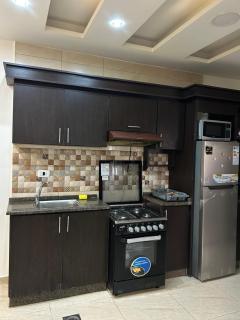 Cozy and Simple apartment with 2 Bedrooms, 4 Beds - 9