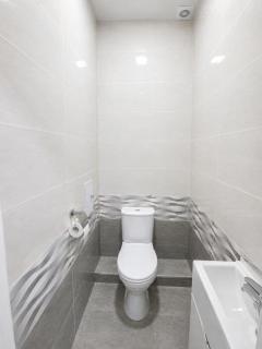 2nd Floor Pandora Apartment near US Embassy - 2