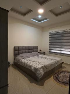 Cozy and Simple apartment with 2 Bedrooms, 4 Beds - 0