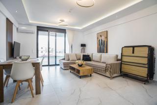 360 Blue Horizon Elegant Luxury Escape - 4