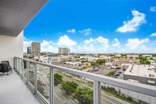 Spacious 2-Bedroom Apartment - 6