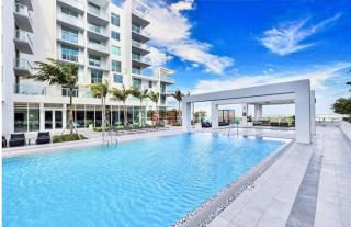 Spacious 2-Bedroom Apartment - 7
