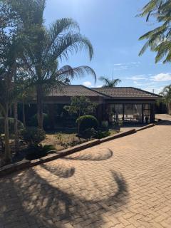 Denzels Guesthouse - 4